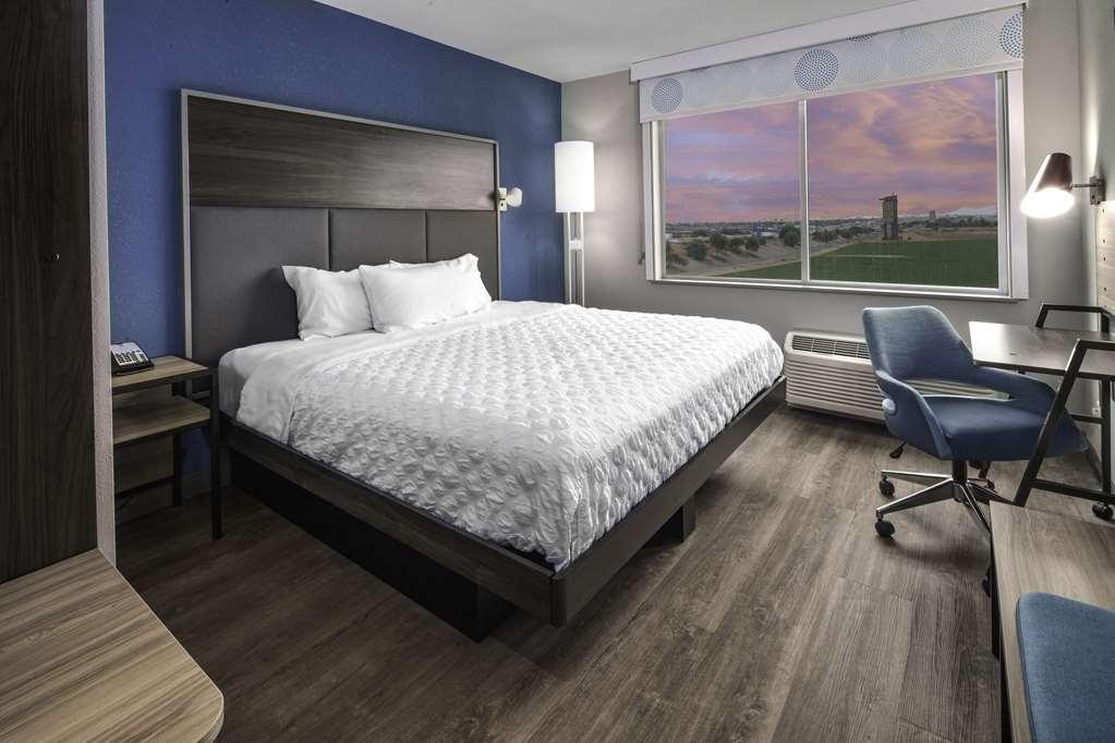 Tru By Hilton Goodyear Phoenix West, Az Habitación foto
